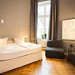 Peters - Andere 3*