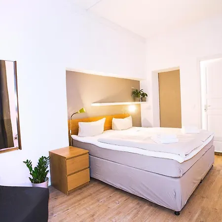 Hotell Peters - Andere 3*