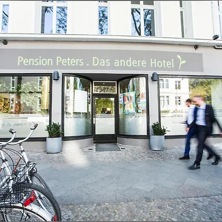 Peters - Andere 3*